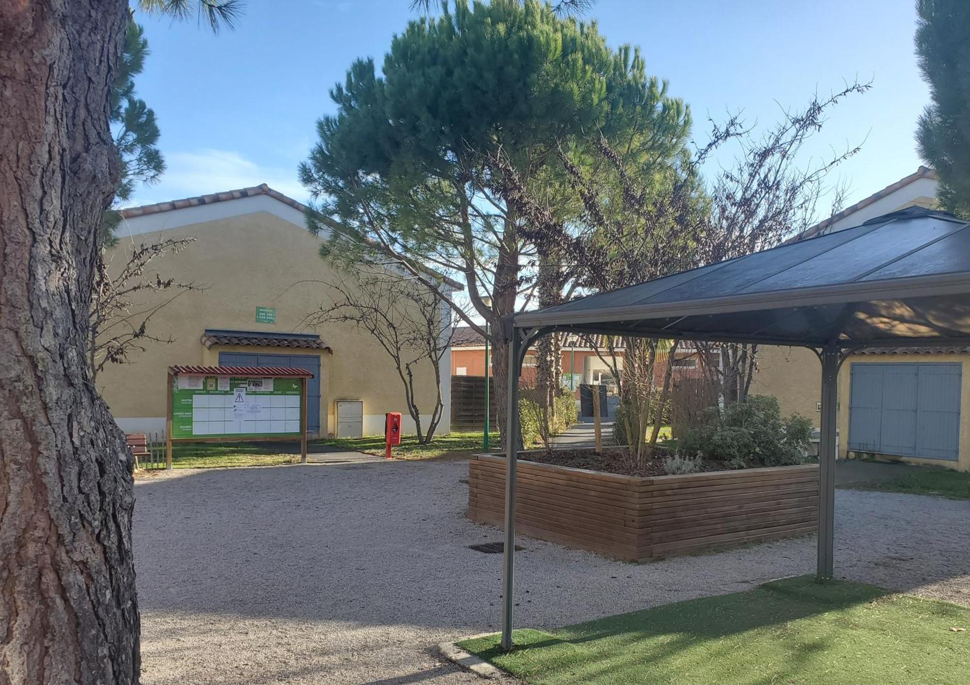 Le Canal Climatisation Wi-fi Parking Jardin Piscine 15 Mn De Beziers Holiday home Colombiers (Herault)